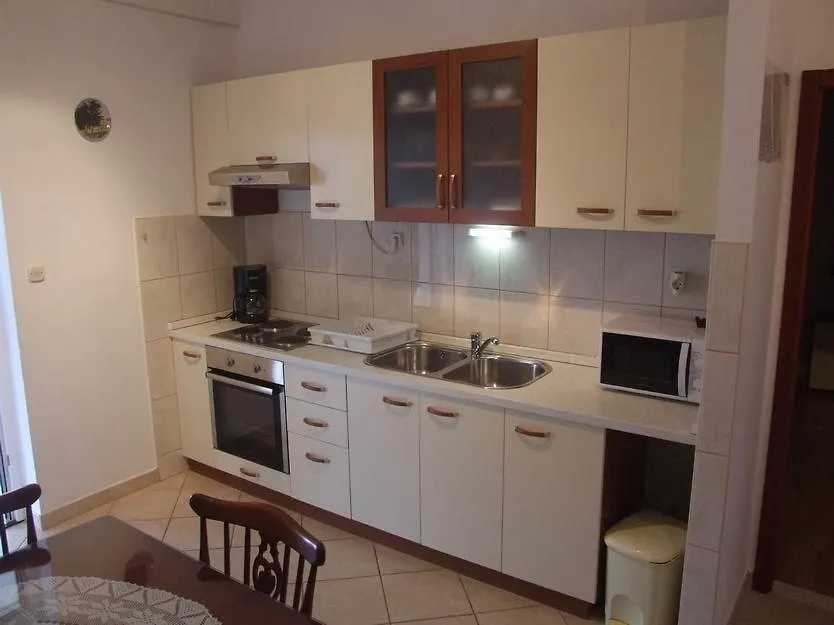 Villa Rosanda Apartments Τρογκίρ