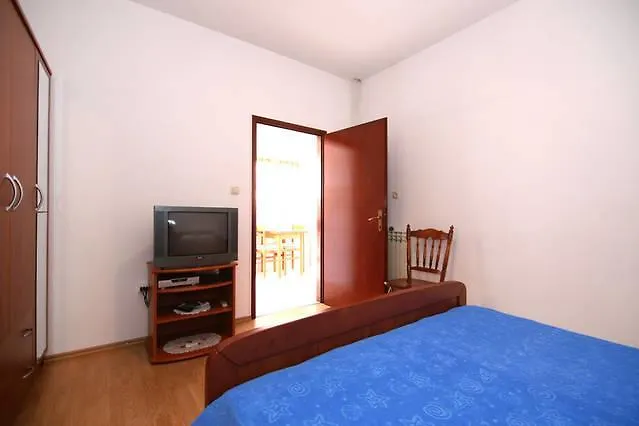Villa Rosanda Apartments Τρογκίρ
